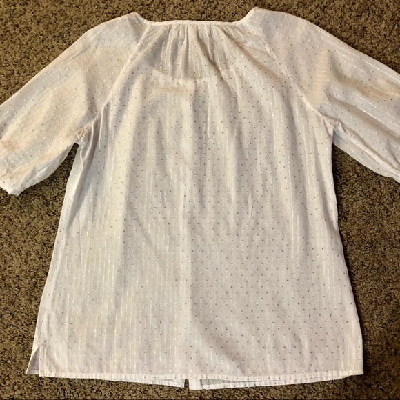 Chico’s Sheer Blouse White w/ Silver Metallic M/8 - Picture 9 of 15